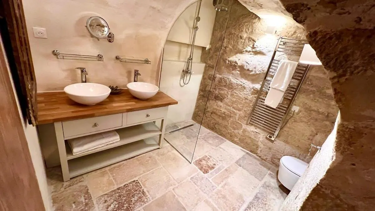 Apartment Serenity, Meditation At Notre Dame Paris
